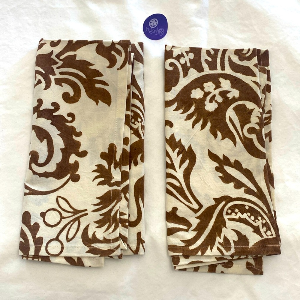 NWOT! 2 LES INDIENNES FRANCE LARGE COTTON NAPKINS